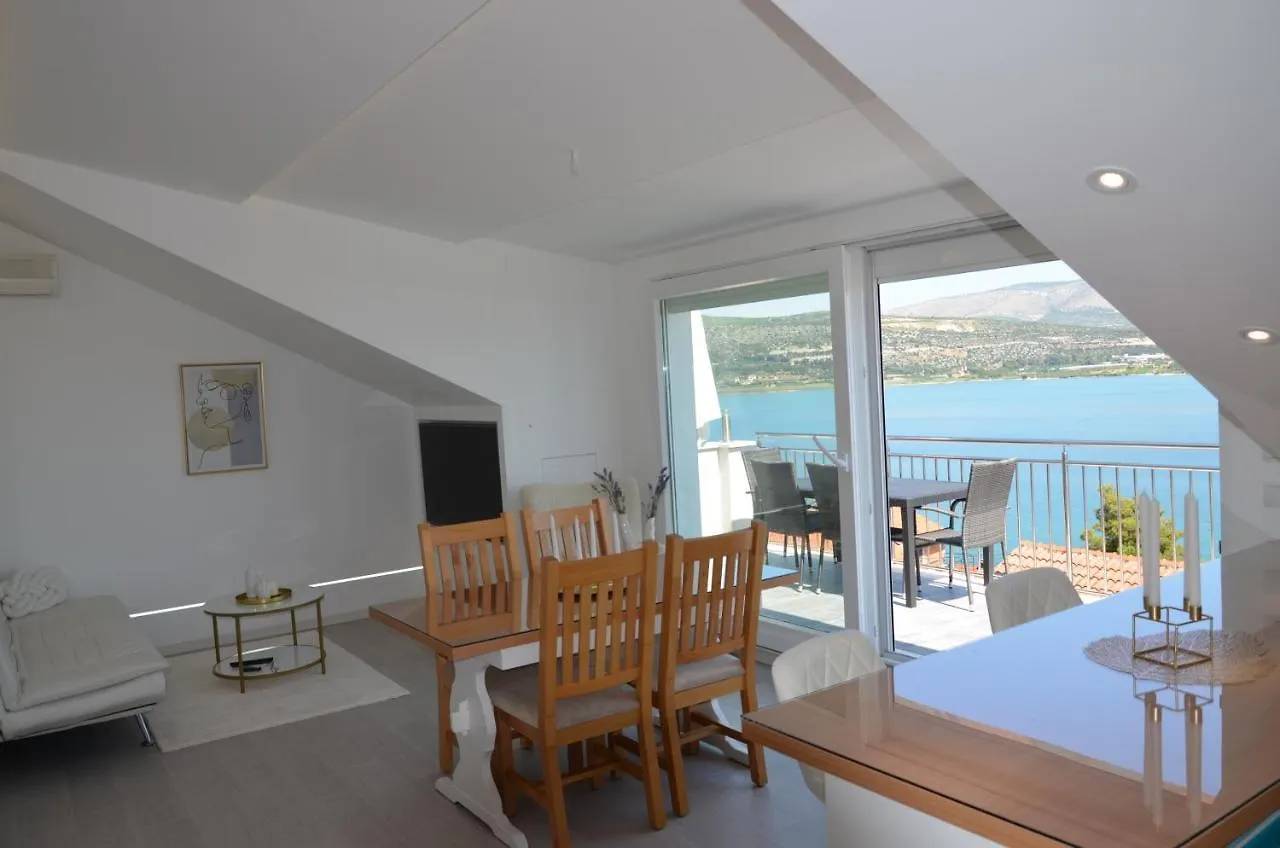 Apartments Vida Trogir
