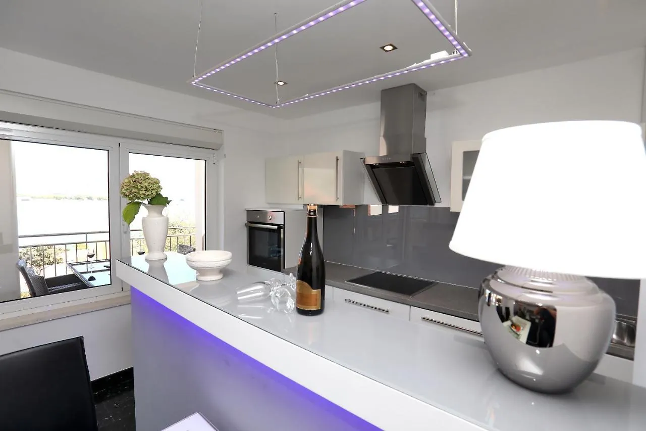 Apartments Vida Trogir 0*,  Chorvatsko